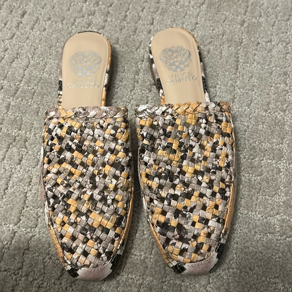 Vince Camuto mules